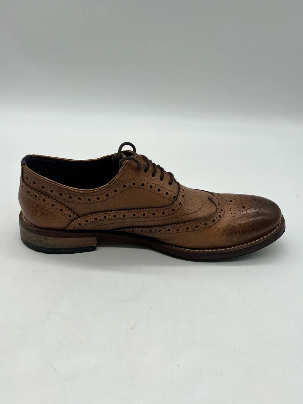 Ted Baker London GURI Men’s Sz 10 Tan Brown Leather Brogue WingTip Dress Shoes.
